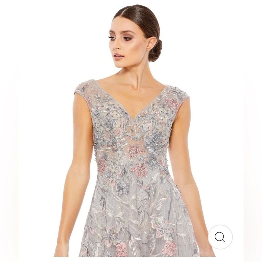 NWT MAC DUGGAL EMBROIDERED ILLUSION CAP SLEEVE A LINE GOWN SILVER 20263 - Picture 7 of 8